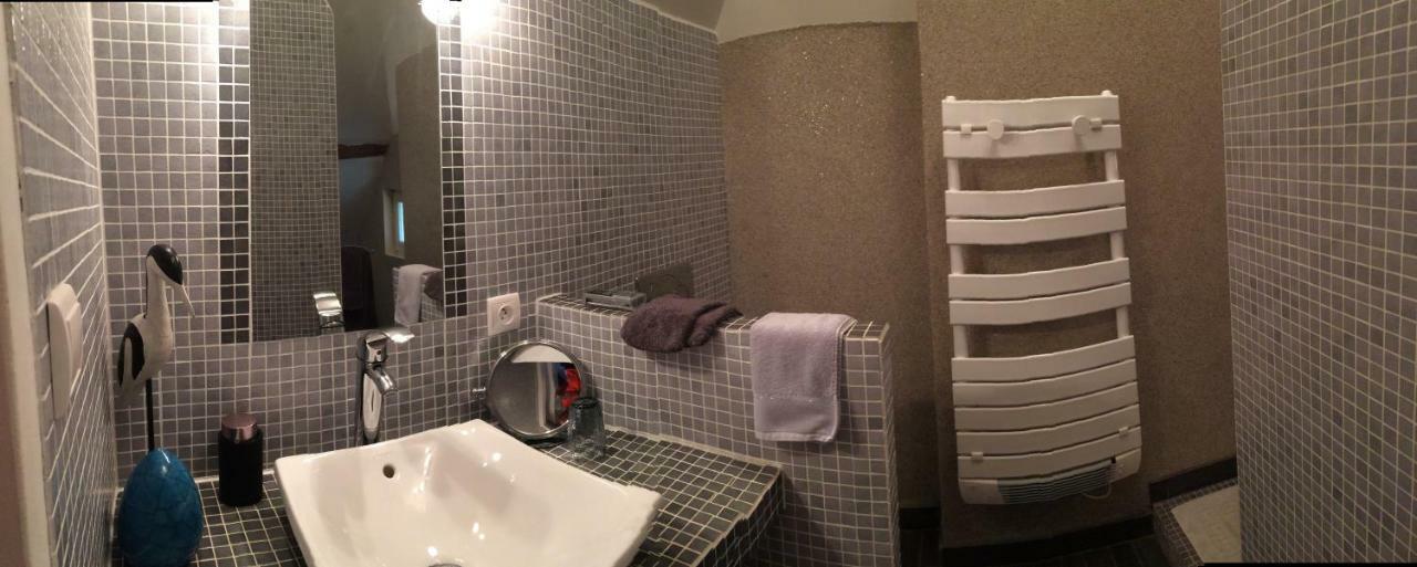 Bed and Breakfast Le Couvent Saint-Jean-de-Laur Exterior foto