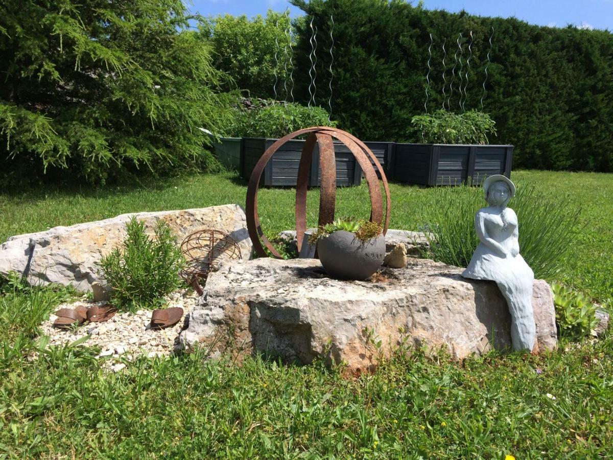Bed and Breakfast Le Couvent Saint-Jean-de-Laur Exterior foto